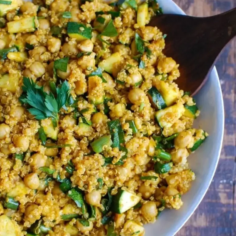 Viral Zucchini Quinoa Chickpea Salad — Meal Prep Hero of the Week